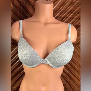 Pink by Victoria secret Gray Women's Bra size 32D